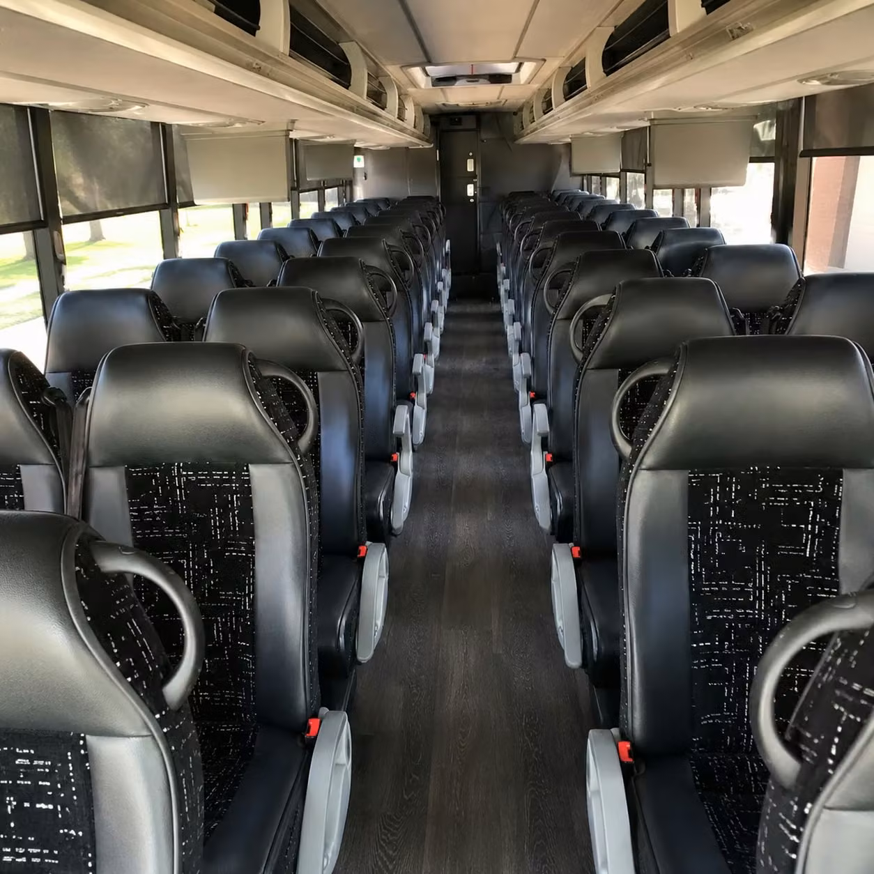 charter buses for large chattanooga prom groups and school organized transportation