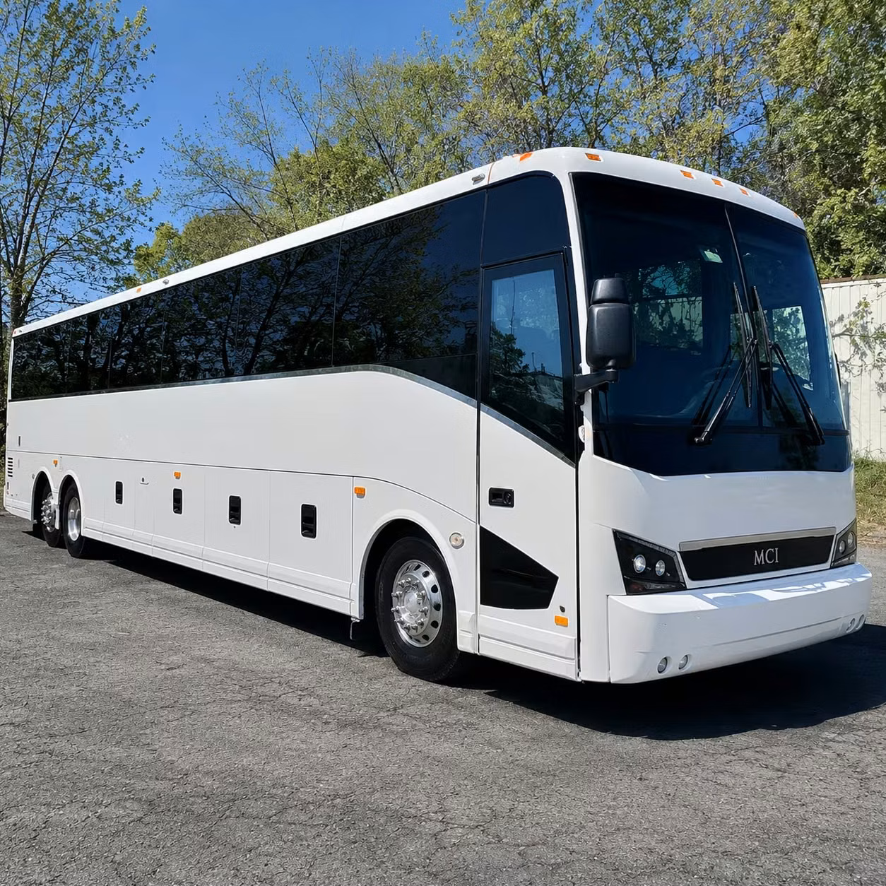charterbuschattanooga com makes outdoor festival transportation at finley stadium and the tennessee riverpark effortless