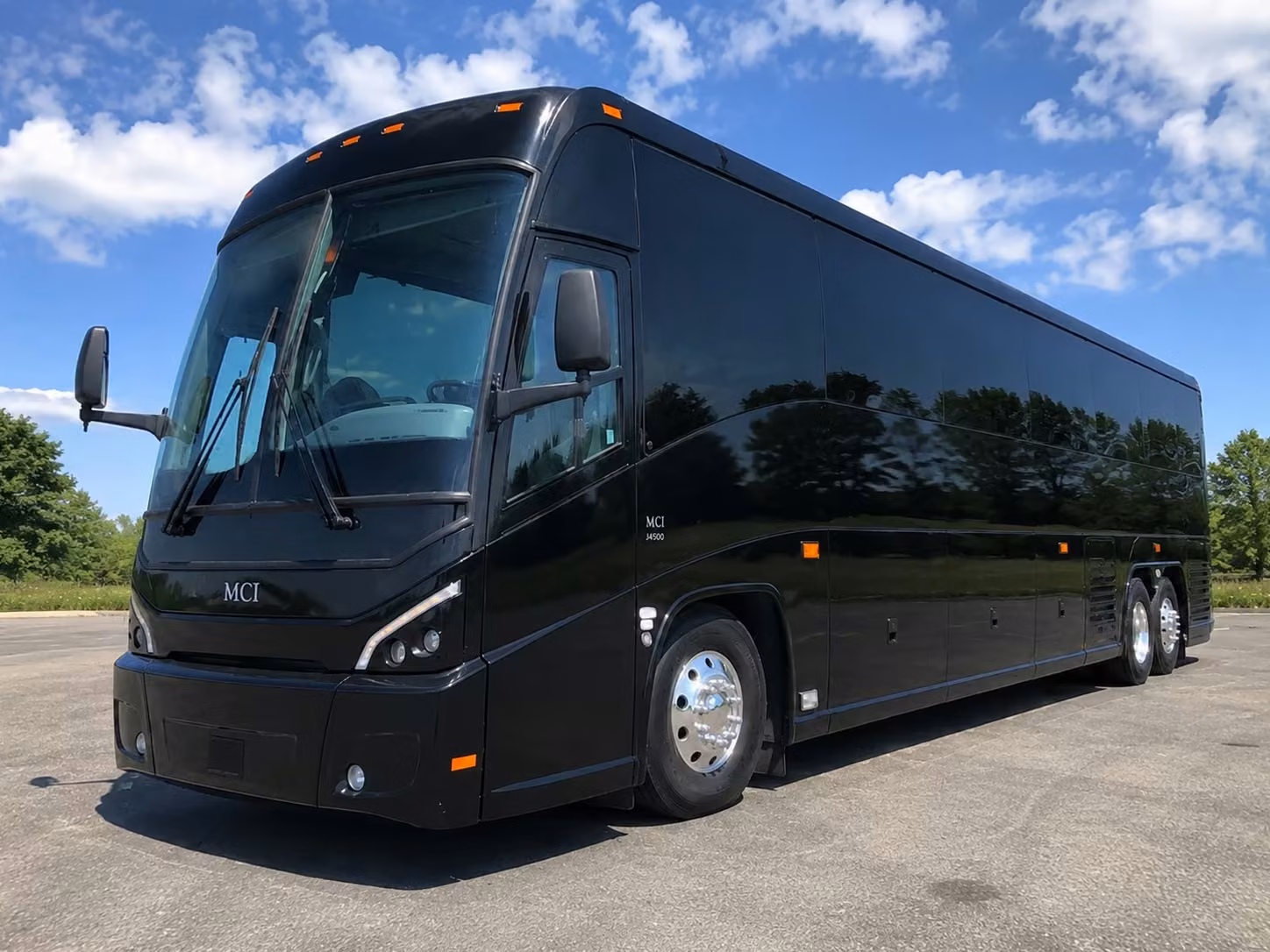 field trip bus rentals to creative discovery museum and stem destinations in chattanooga